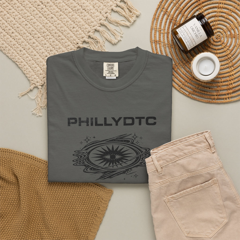 PhillyDTC 90s Rave Graphic Tee - Cosmic Compass Grunge T-Shirt