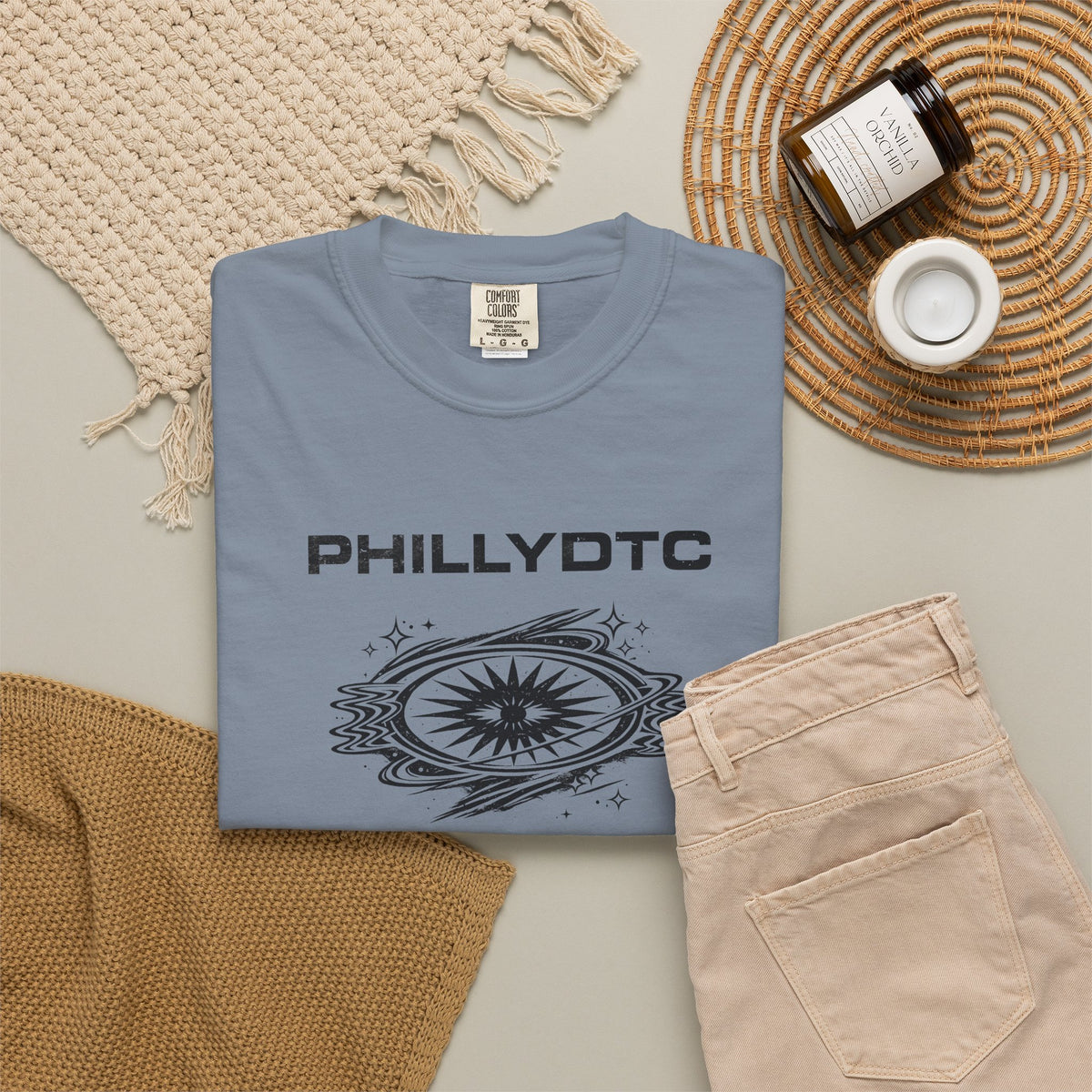 PhillyDTC 90s Rave Graphic Tee - Cosmic Compass Grunge T-Shirt