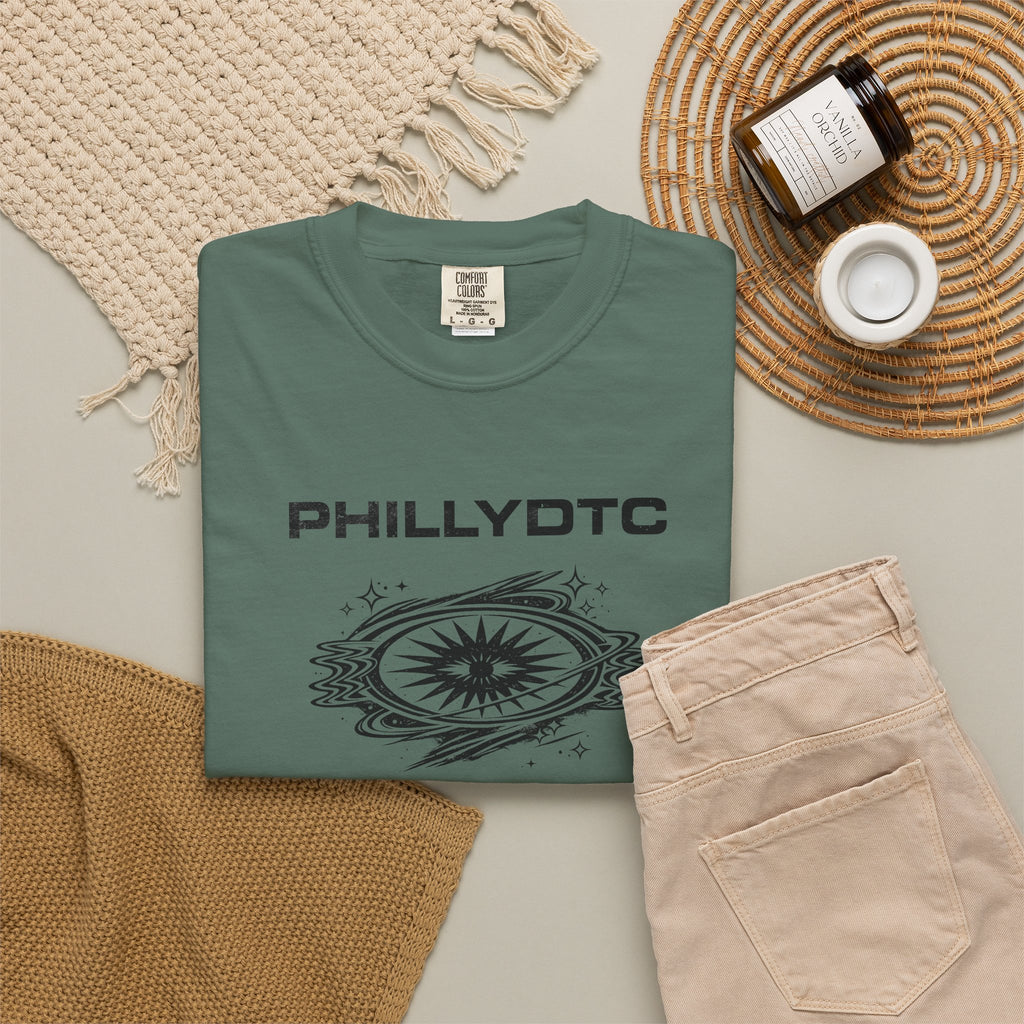 PhillyDTC 90s Rave Graphic Tee - Cosmic Compass Grunge T-Shirt